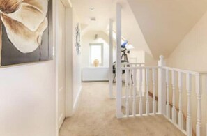 Unclassified image, 4 of 16, button - Large & Cozy Private Detached Chalet with a Movie Theater (Rainham)
