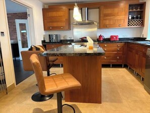 Unclassified image, 2 of 16, button - Large & Cozy Private Detached Chalet with a Movie Theater (Rainham)