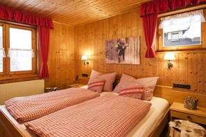 Room - Chamois in the country house by the stream (Oberstdorf)