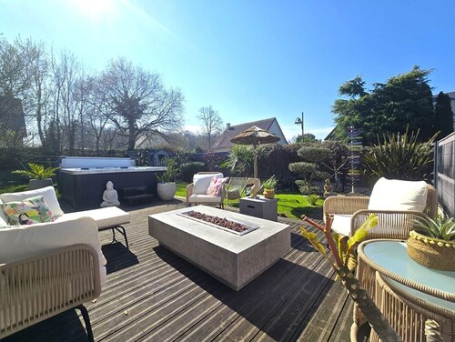 Villa with a private spa and hammam between Honfleur and Deauville