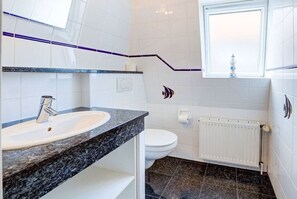 Unclassified image, 4 of 12, button - Villa by the sea, holiday apartment 8 (St. Peter-Ording)
