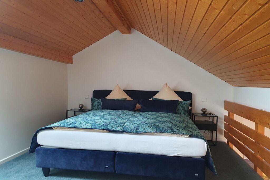 2 Schlafzimmer, Reisekinderbett, kostenloses WLAN, Bettwäsche