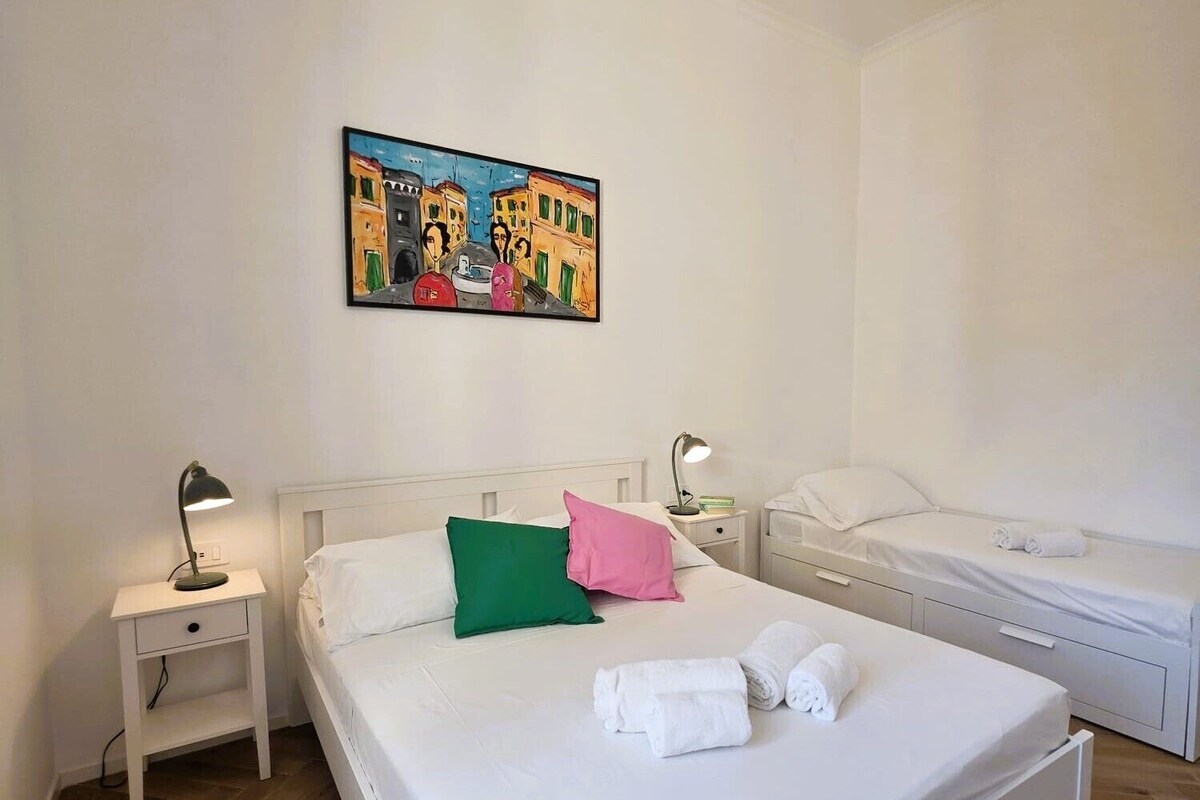 Triple Room (1 Bedroom)