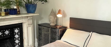 2 habitaciones, tabla de planchar con plancha y wifi