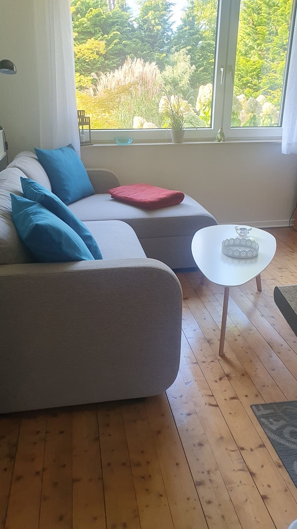 Unclassified image, 1 of 17, button - Vrbo Property (Bleckede)