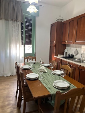 Dining - Vrbo Property (Cassibile)