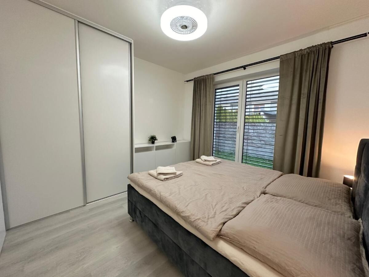 3 bedrooms