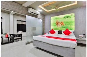 Room - Hotel Daksh (Talala)