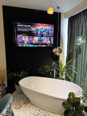 Deluxe SPA Suite, Mountain View | Bathroom - Balandda Chimgan (Chimgan)