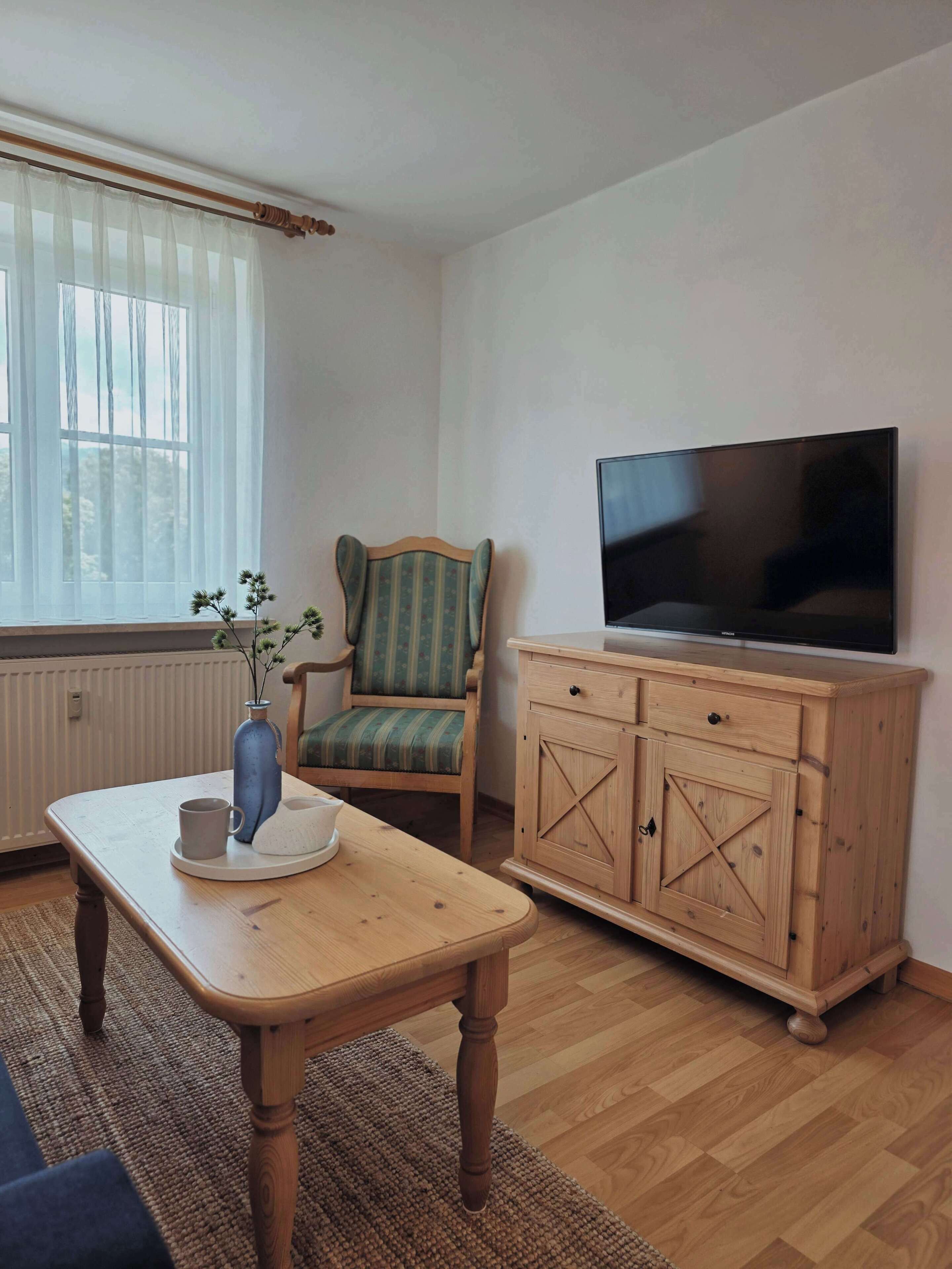 2 Min To Tegernsee, Balcony, Sauna, Modern Kitchen - Tegernsee