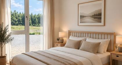 Apartment 'Haus Mit Seeblick' with Lake View, Balcony and Wi-Fi