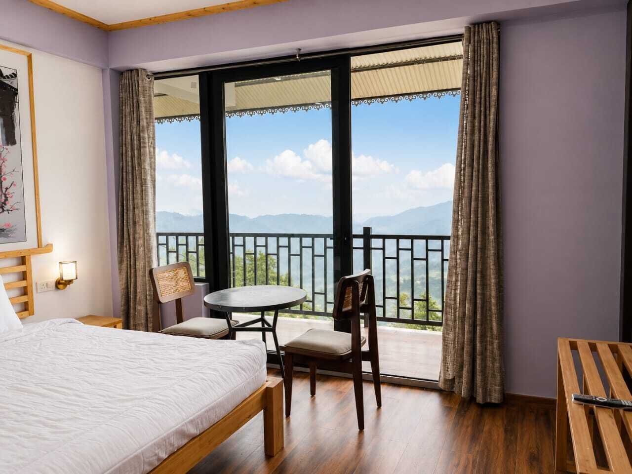 Double Room, Balcony, Mountain View