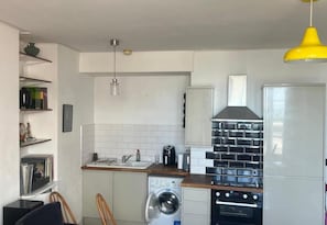 Unclassified image, 3 of 6, button - Apartment - Sleeps 2 - Parking (Ramsgate)