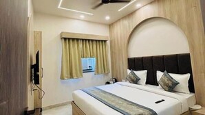 Unclassified image, 3 of 27, button - ANJU VILLA (Varanasi)