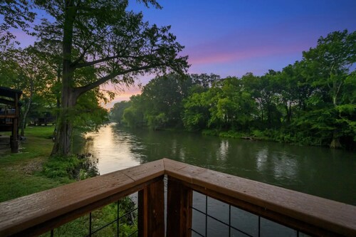 The Treehouse River + Secluded + High Luxe