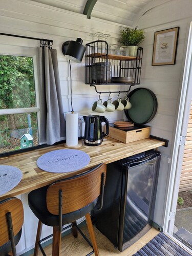 Tiny House - Glamping in a Construction Trailer on the Elbe River