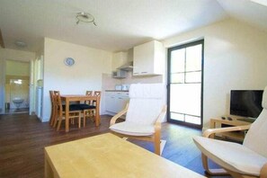 Living area - Holiday apartment with 2 bedrooms (Wittenbeck OT Klein Bollhagen)