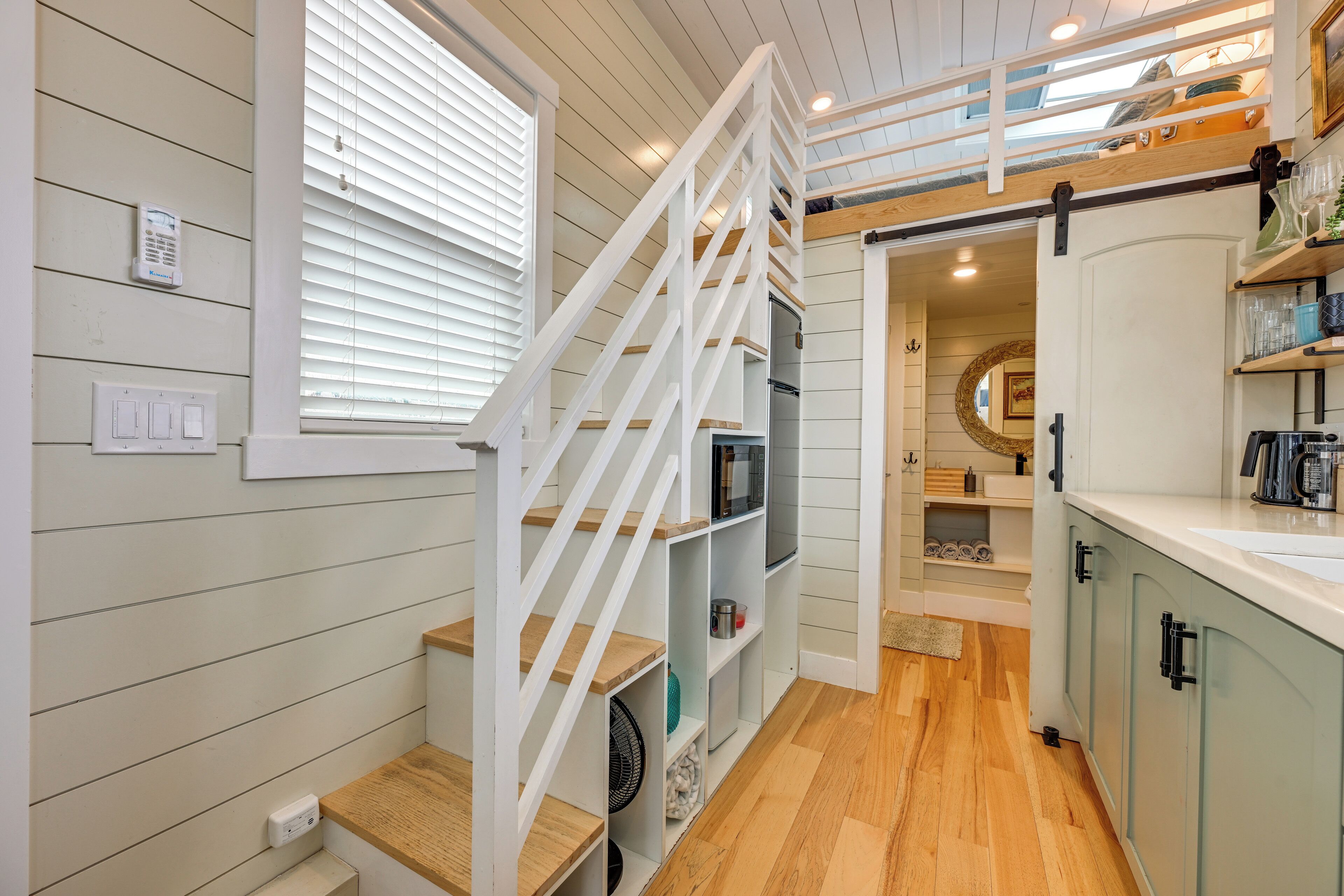 House (1 Bedroom) | Interior