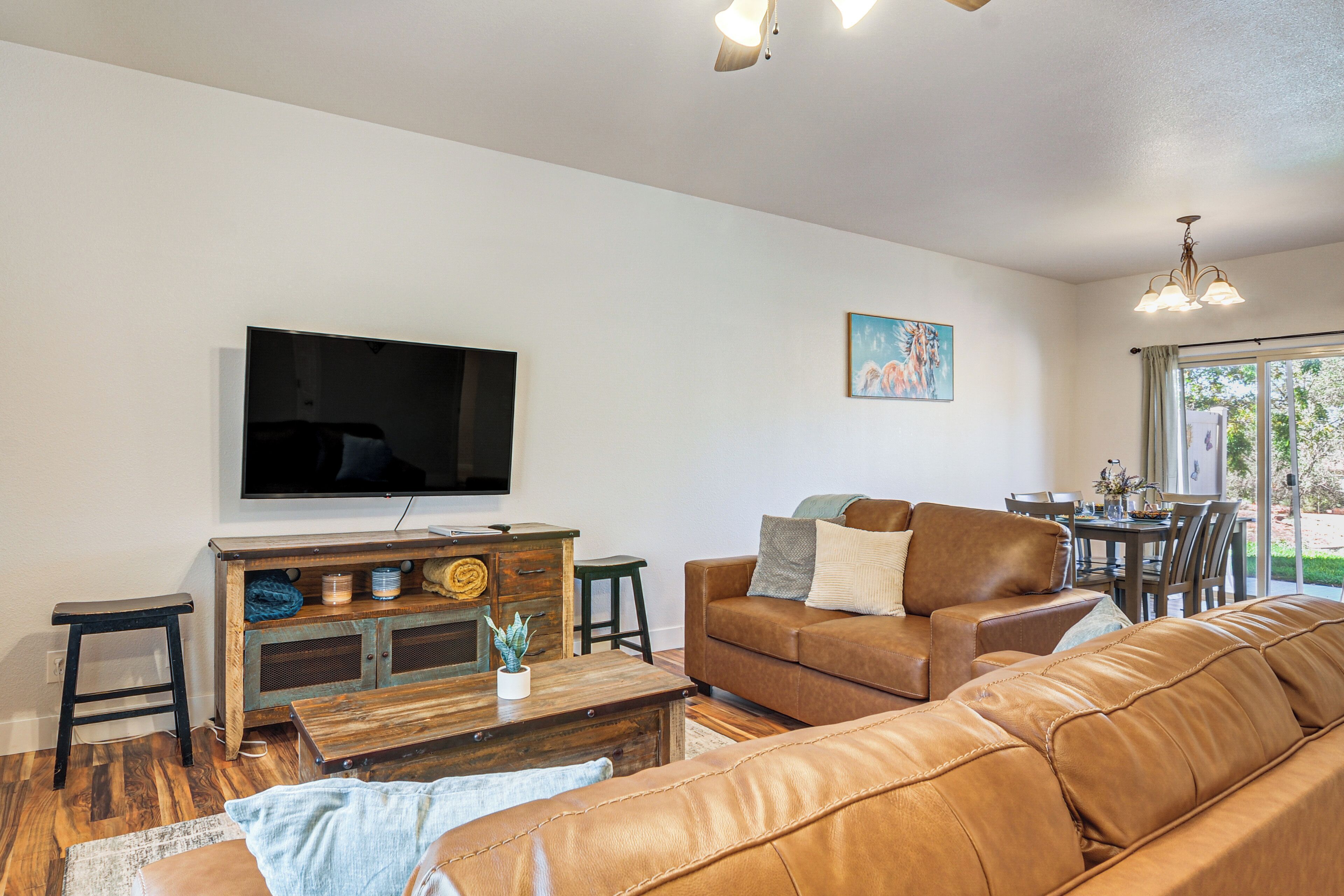 Apartment (3 Bedrooms) | Front of property