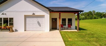 Near Parks & Dtwn Clarinda! 'house of Stroburg'