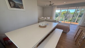 Dining - 7 Second Street - Close to beach, Off peak special available! (Wool Bay)