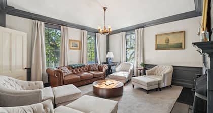 Experience the History of Portland - The Hope Island Room