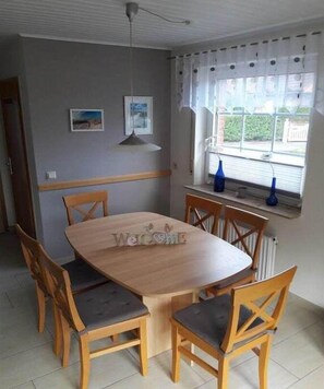 Untagged - Holiday home in Hooksiel with swimming pool (Hooksiel)