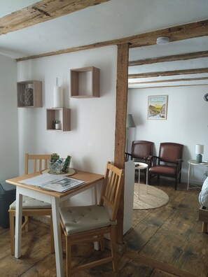 Dining - Charming cottage near Colmar! Your cozy retreat to discover all of Alsace ! (Niederhergheim)