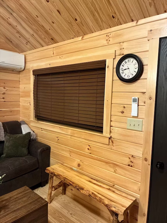 Lakehouse Resort Big Buck Lodge R5 Near Rend Lake - Illinois
