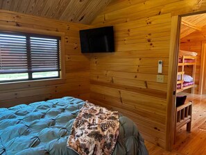 Room - Lakehouse Resort Cana ADA Rancher 4 near Rend Lake (Benton)