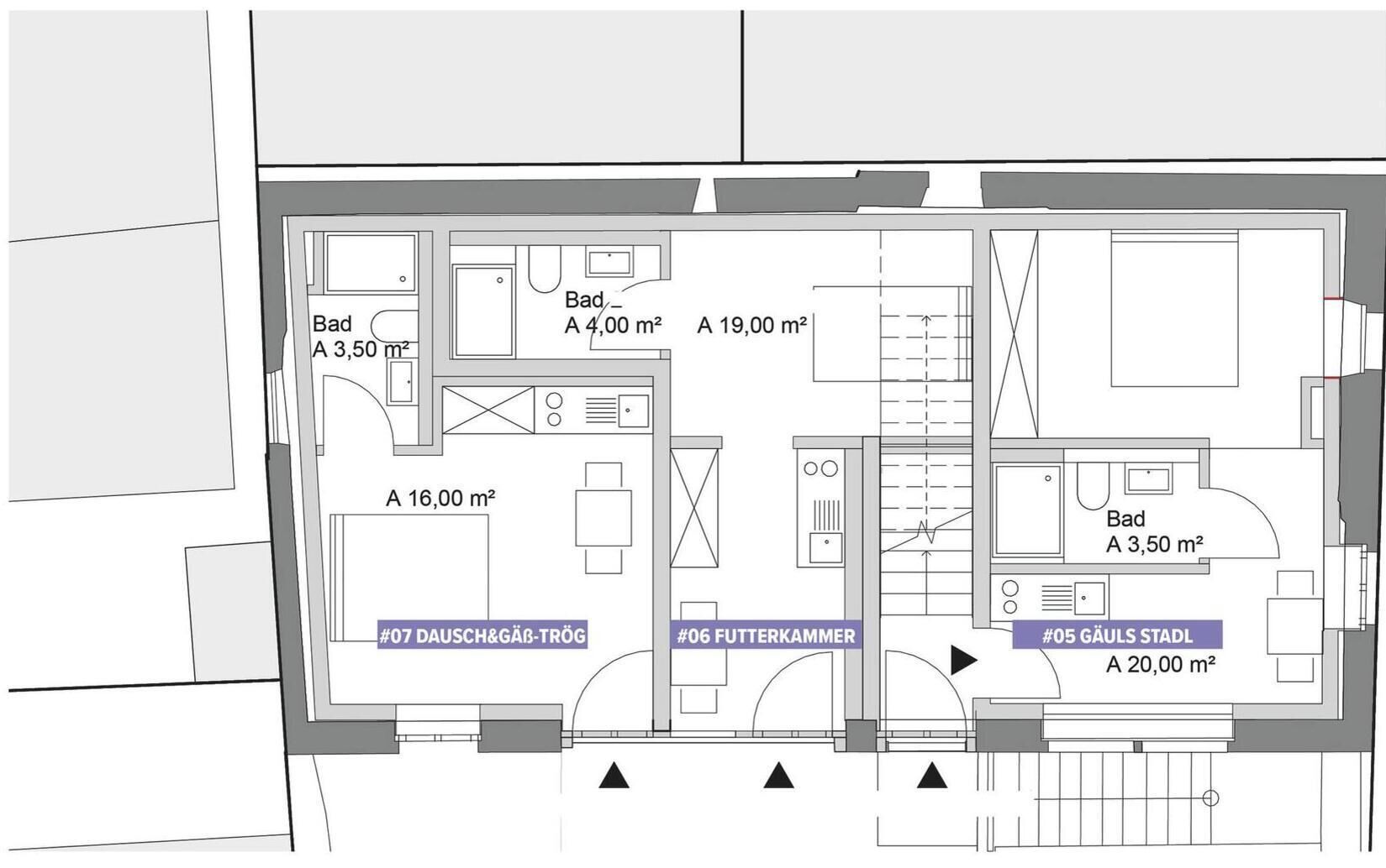 A floor plan of a hotel with labeled rooms and their areas: a 3.50 m² bathroom, a 4.00 m² bathroom, a 19.00 m² room, a 16.00 m² room, a 3.50 m² bathroom, a 20.00 m² room, a 4.00 m² bathroom, and a 19.00 m² room.