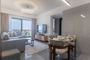 Living area - The Safari view Gateway | 10 Min JKIA | 5 Min SGR (Nairobi)
