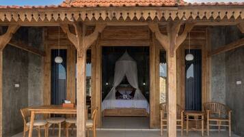 Superior Villa, Private Pool, Sea View | Outdoor dining