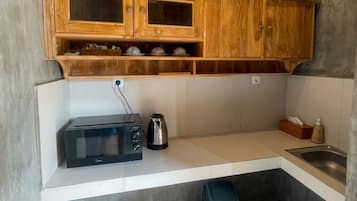 Superior Villa, Private Pool, Sea View | Private kitchen