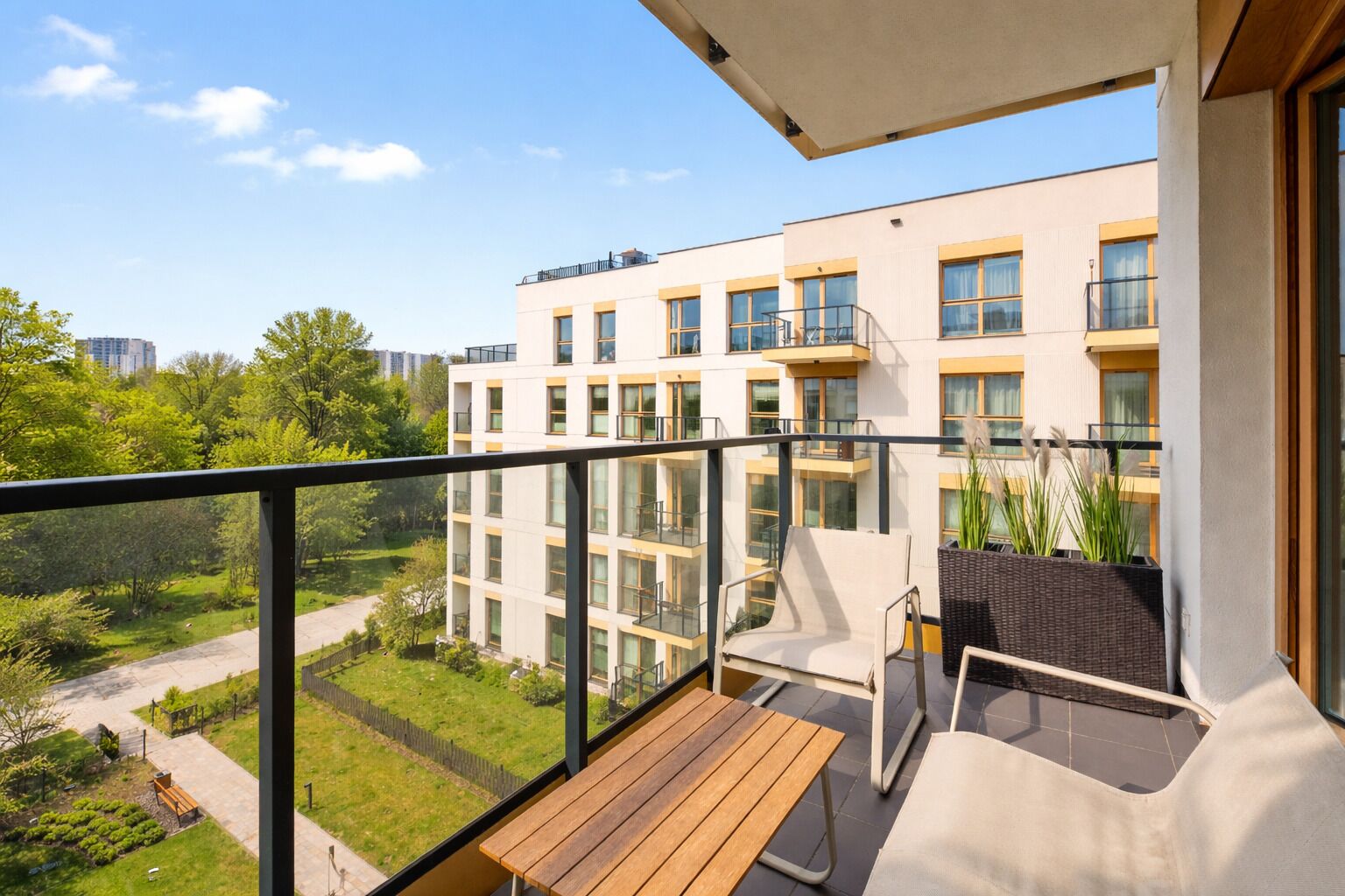 Deluxe Apartment, Balcony, Courtyard View | Balcony