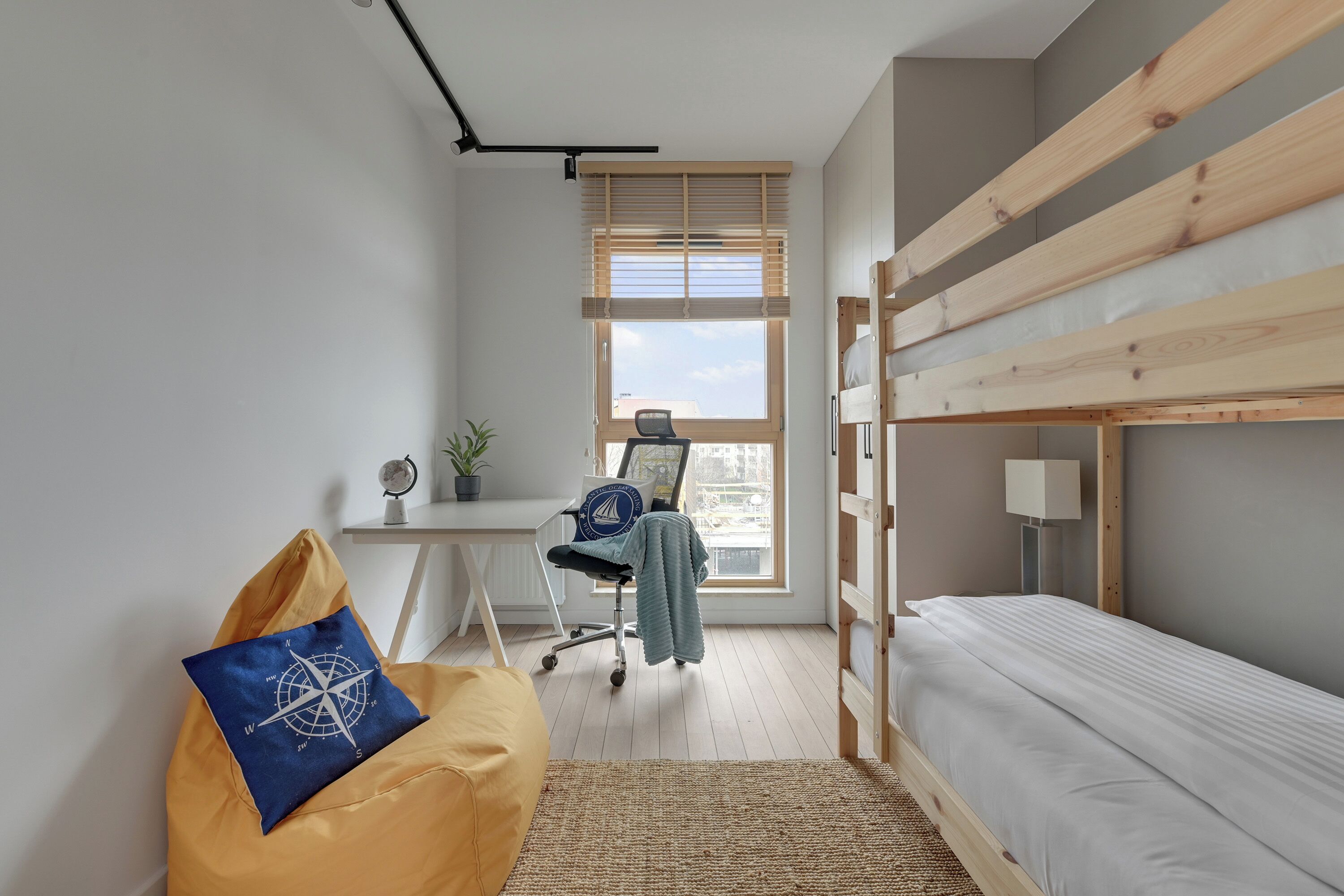 Deluxe Apartment, Balcony, Courtyard View | Premium bedding, iron/ironing board, cribs (surcharge), WiFi (free)