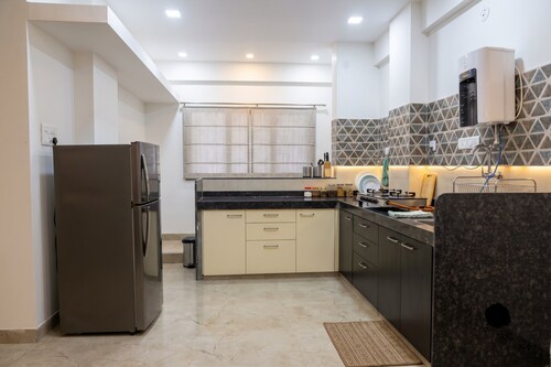 Fantastic 3-bedroom apartment in Nashik perfect for your stay  and relaxation.