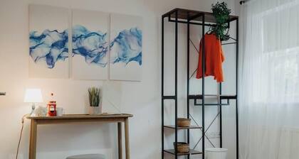 Nightingale House 3 bed house in Derby