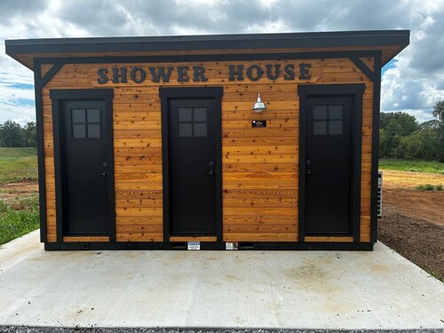 Lakehouse Resort Book Nook A-Pod 1 Near Rend Lake