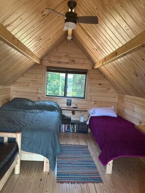 Room - Lakehouse Resort Book Nook A-Pod 1 Near Rend Lake (Benton)