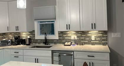 Urban Xcape- Family Vibe With Plush Amenities