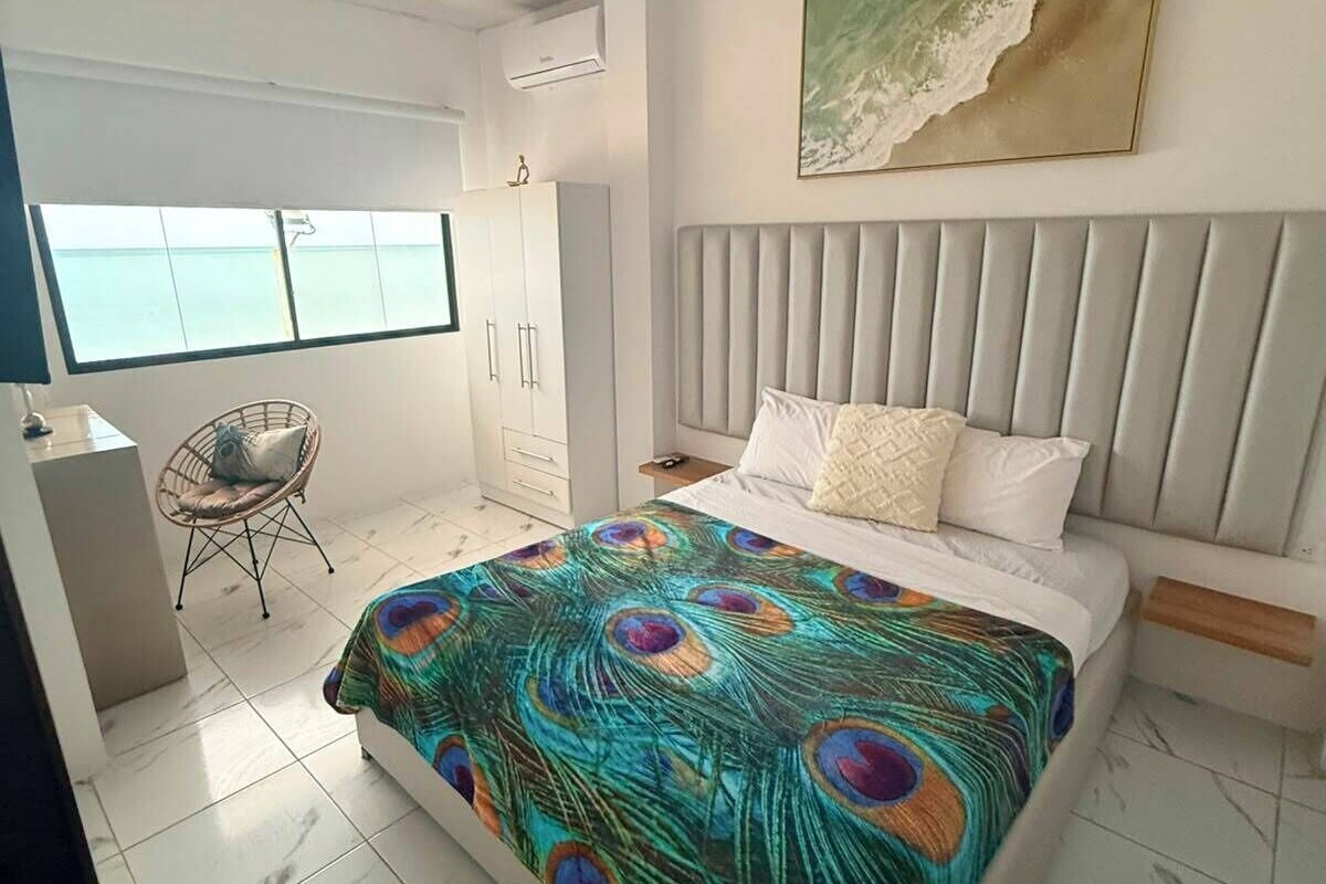 Family Suite, Air conditioning, Partial Sea View
