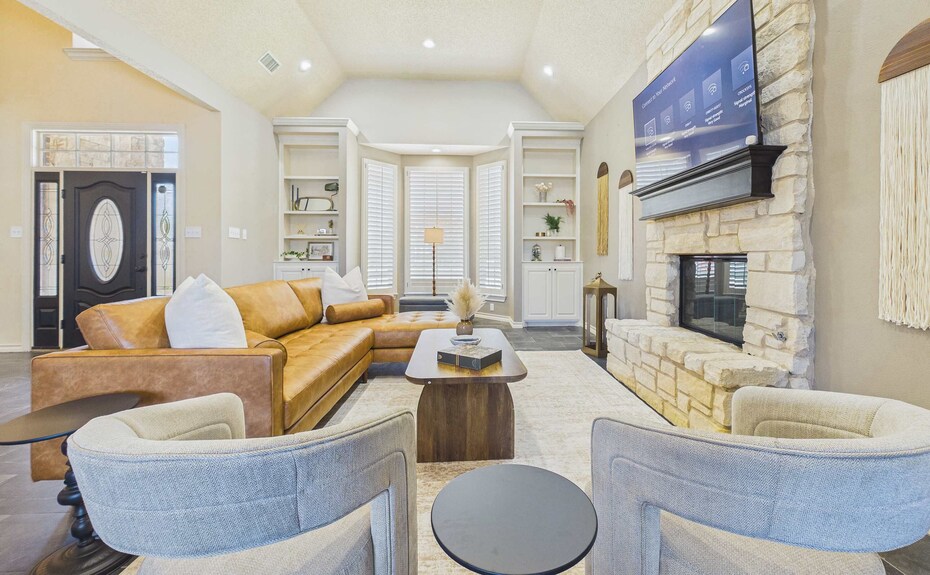 The Cottonwood Estate Sleeps 16 Pool - Lubbock, TX