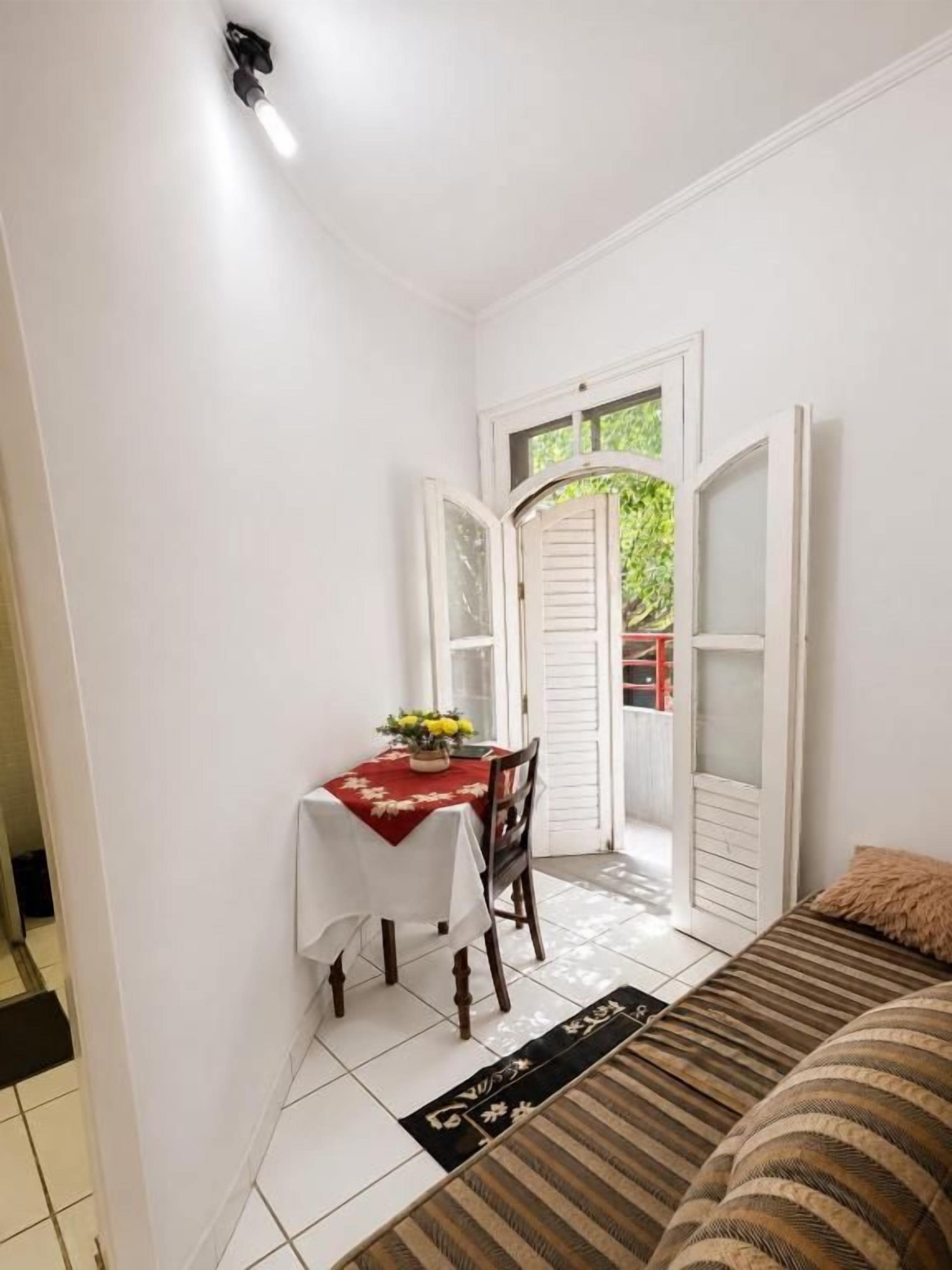 Triple Room, Balcony, Mountain View | Dining