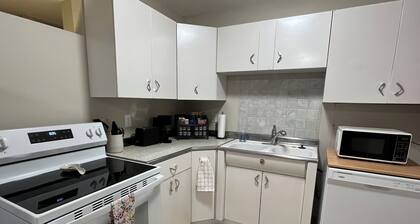 Cozy 4-bedroom 2-bath home near KSU Stadium