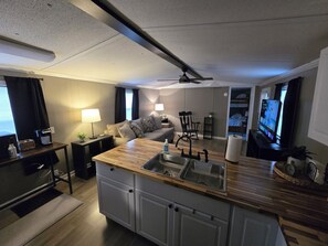 Unclassified image, 4 of 6, button - Country Haven 3 Bedroom (Lyons)