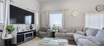 Modern Horace Retreat for Fargo Adventures