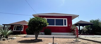 New 3BR 2BA with 2 Sofa Bed Baby Beach getaway-sleeps 9