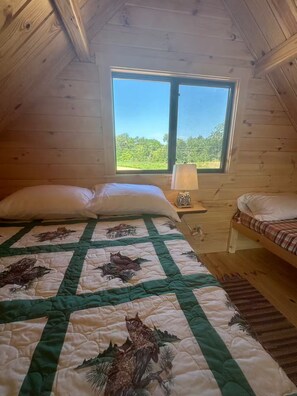 Room - Lakehouse Resort Hootin’ Hollow A-Pod 4 Rend Lake (Benton)