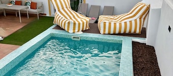 Holiday Home 'Casa Vila De Frades' with Private Terrace, Private Garden and Wi-Fi